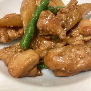 鶏とごぼうの胡麻煮★すりごまの風味豊かに♪